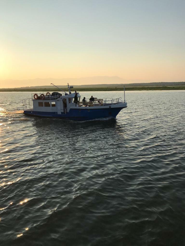 Novaya Volna Hotel Uszty-Barguzin Kültér fotó